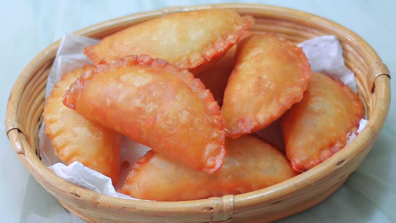 Bhaja pithe ( ভাঁজা পিঠে )